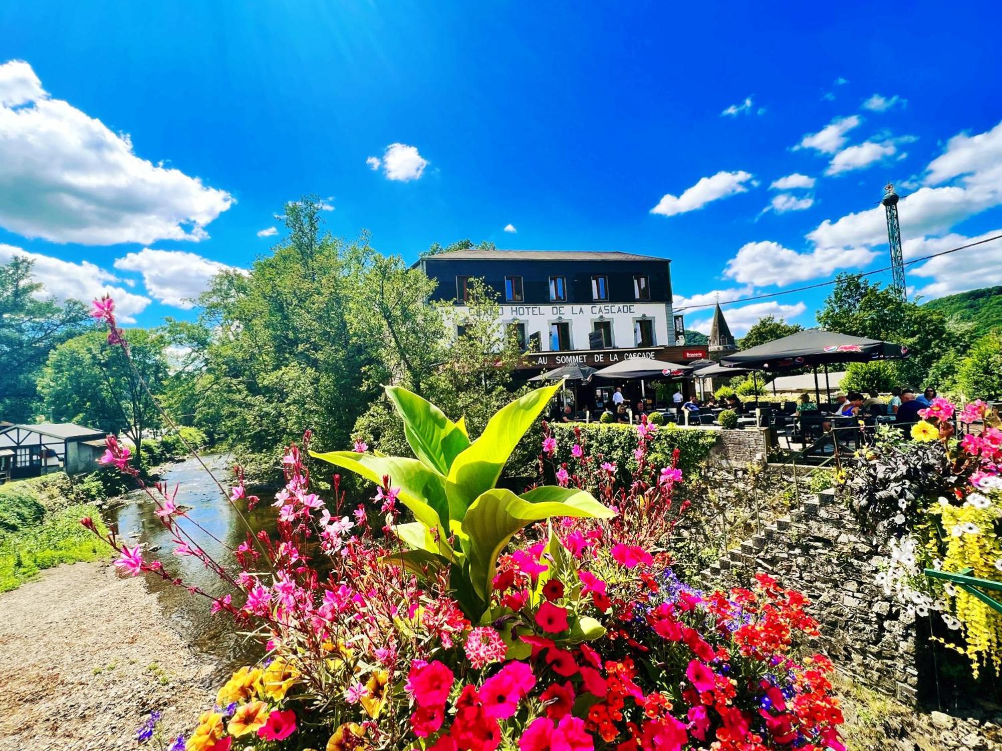 Au Sommet De La Cascade Hotell Stavelot Eksteriør bilde