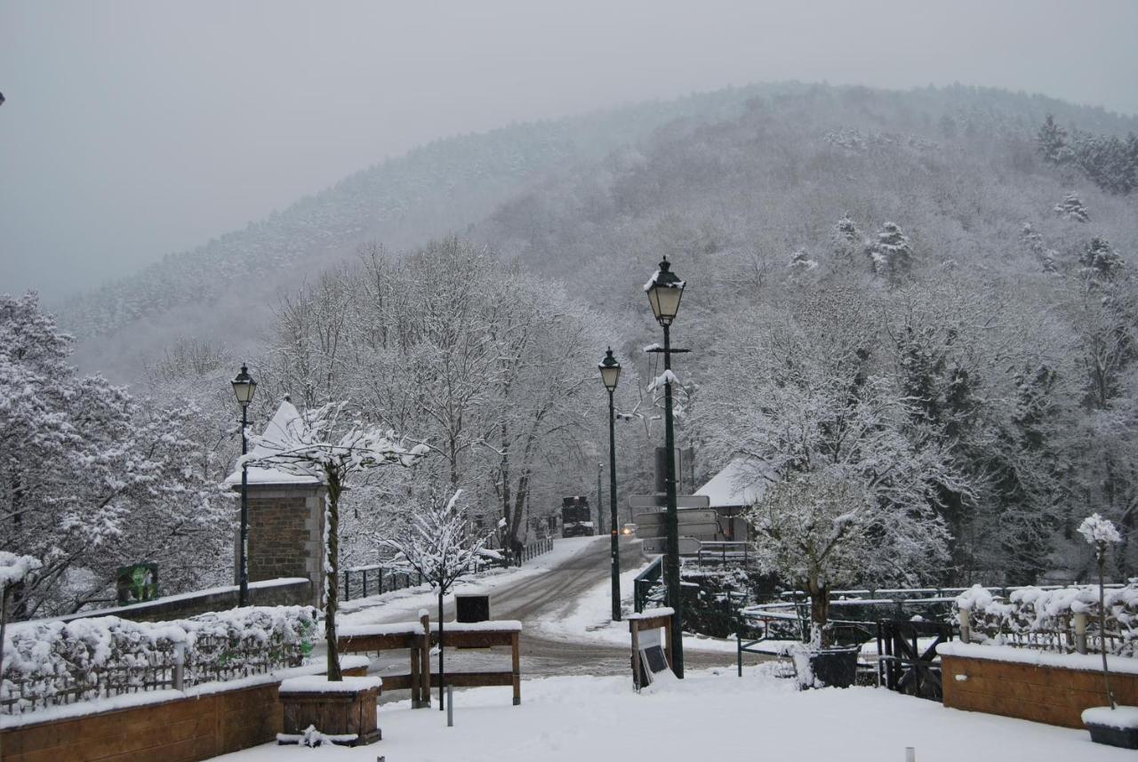 Au Sommet De La Cascade Hotell Stavelot Eksteriør bilde