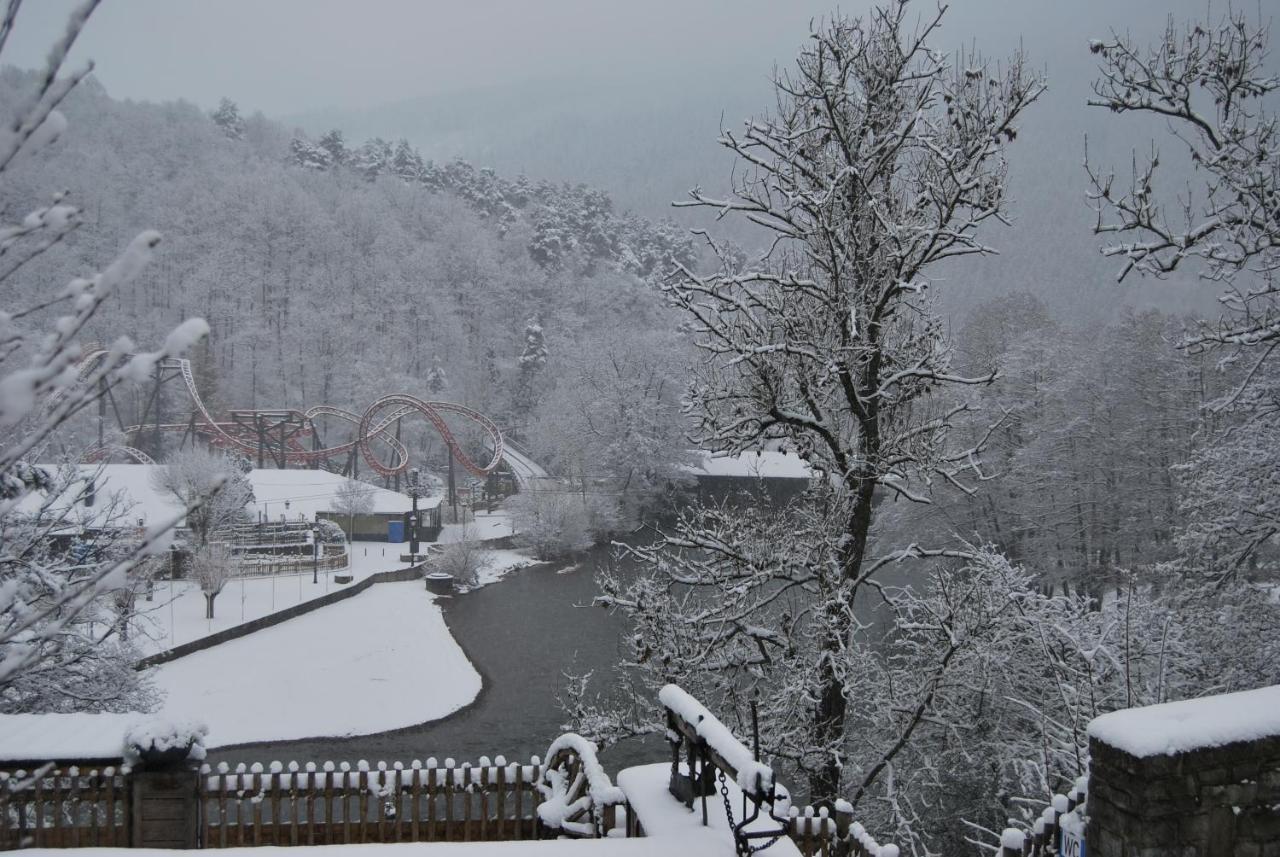 Au Sommet De La Cascade Hotell Stavelot Eksteriør bilde